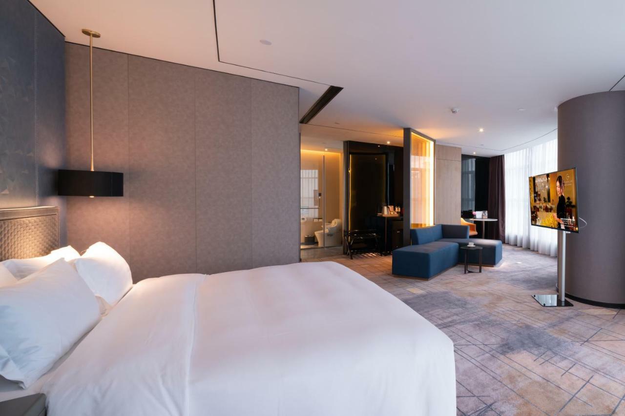 Grand Skylight International Hotel Haoyue Shenzhen Baoan Int'L Exhibition Center ภายนอก รูปภาพ
