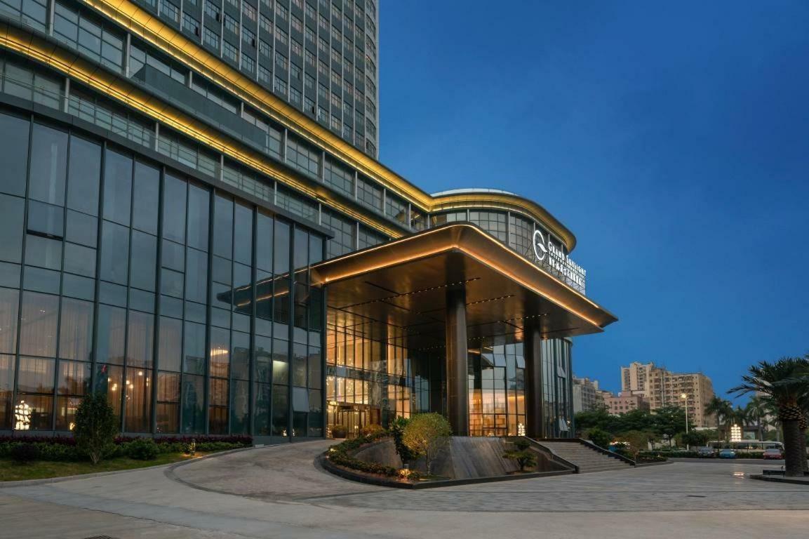 Grand Skylight International Hotel Haoyue Shenzhen Baoan Int'L Exhibition Center ภายนอก รูปภาพ