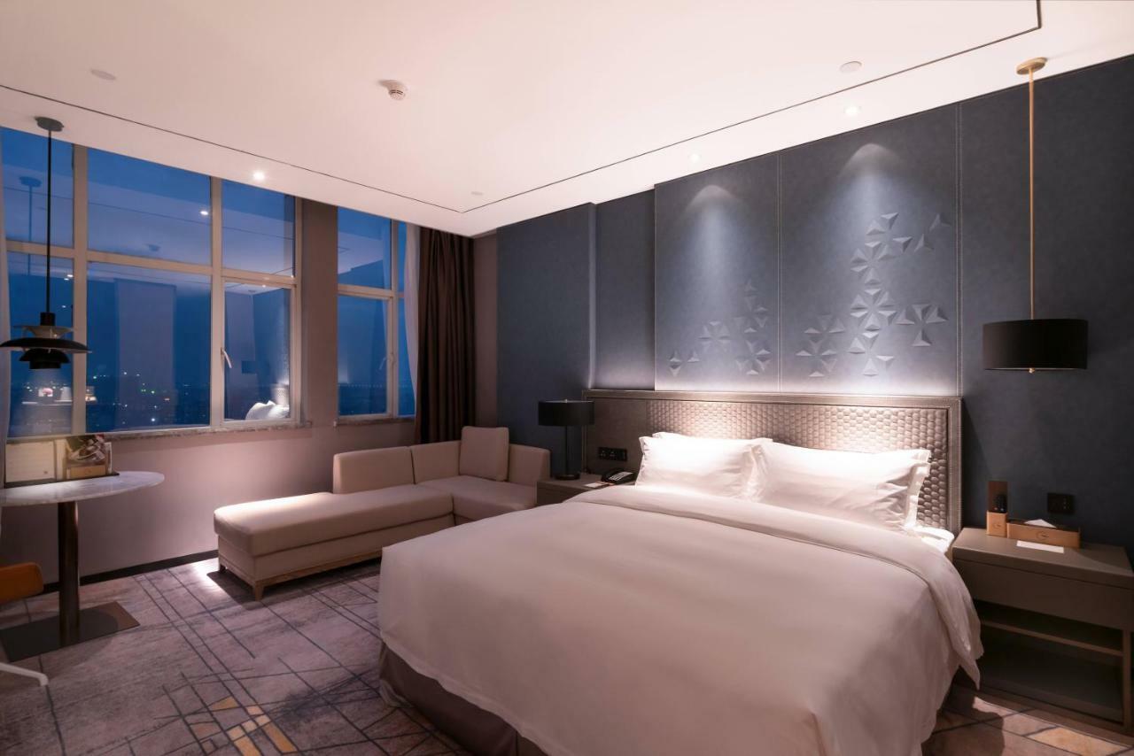 Grand Skylight International Hotel Haoyue Shenzhen Baoan Int'L Exhibition Center ภายนอก รูปภาพ